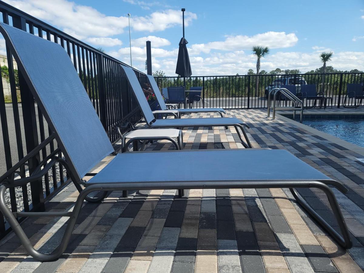 Comfort Inn & Suites Jacksonville - Orange Park Near Naval Air Station Εξωτερικό φωτογραφία