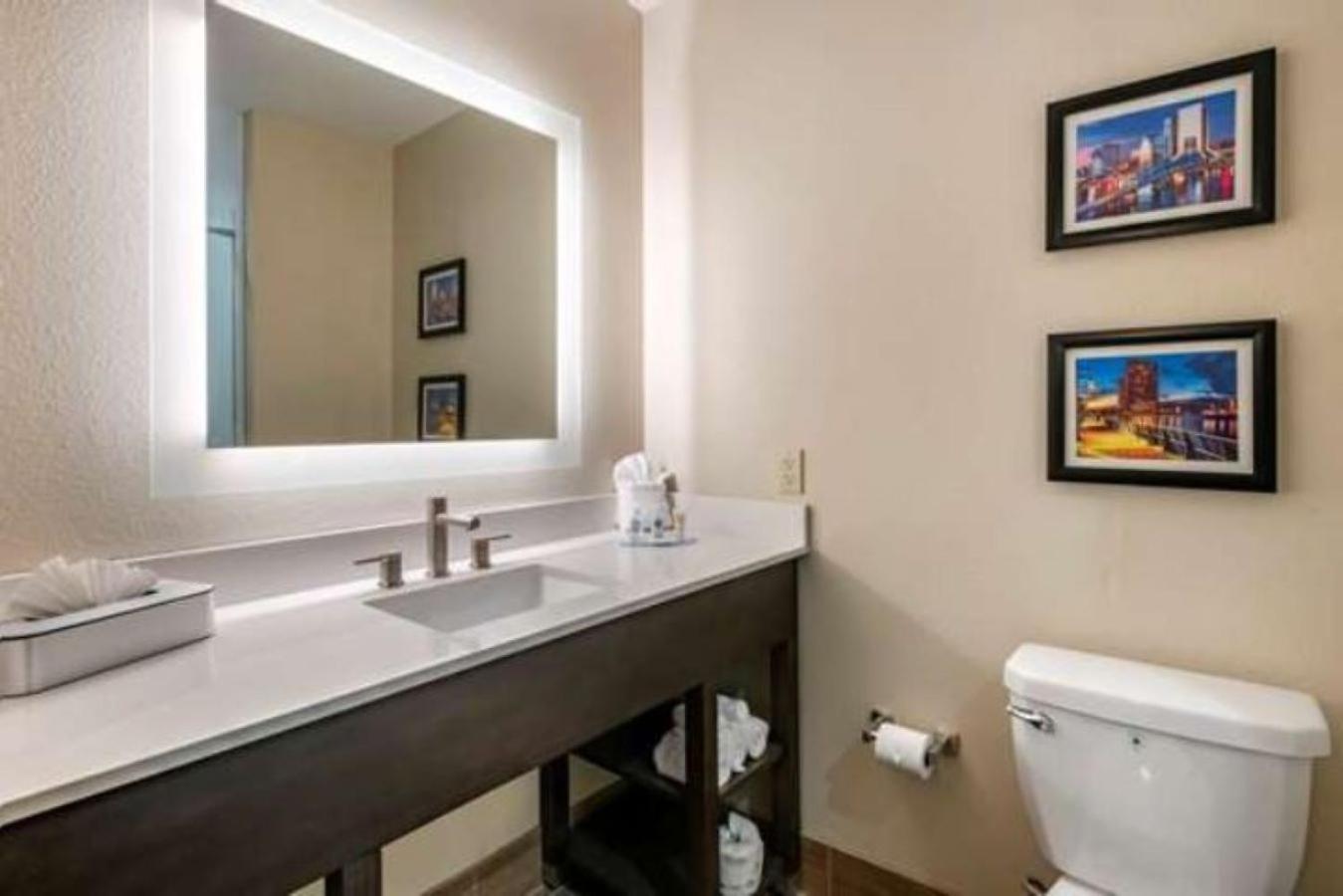 Comfort Inn & Suites Jacksonville - Orange Park Near Naval Air Station Εξωτερικό φωτογραφία
